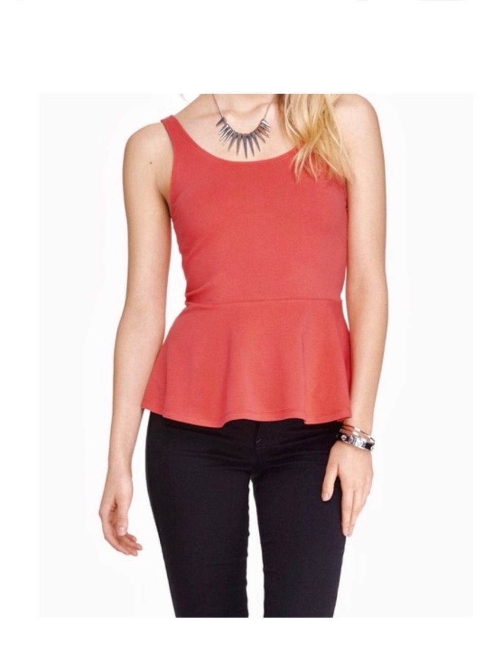 Express Women’s Coral Peplum Tank
Top. Sz: S